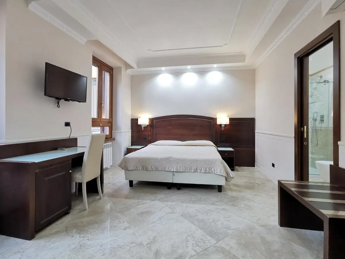 Hotel Valentino Palace Рим