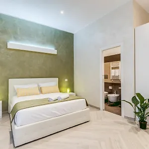 Penta Luxury House ** Рим